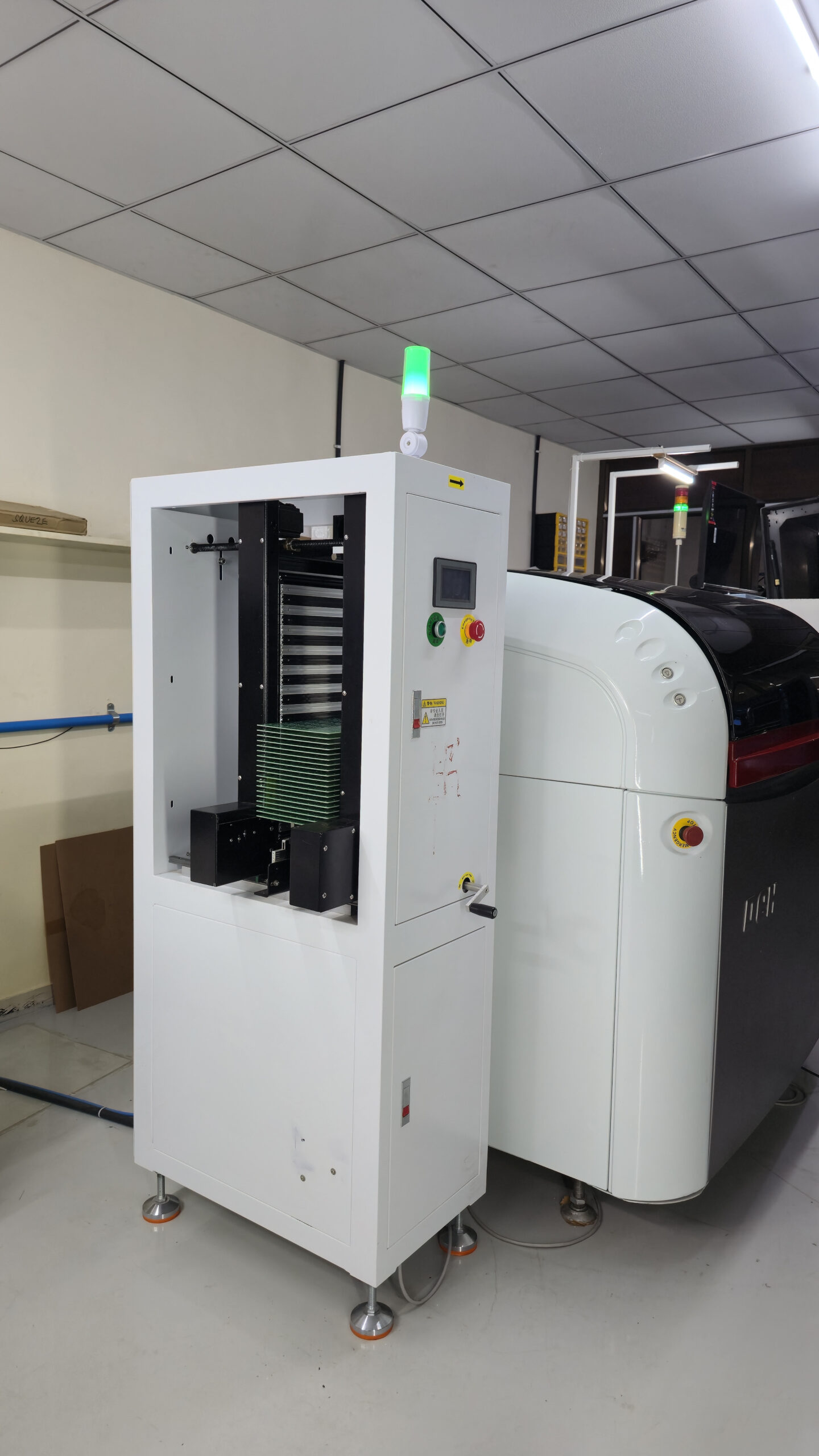 PCB Feeder photo 1